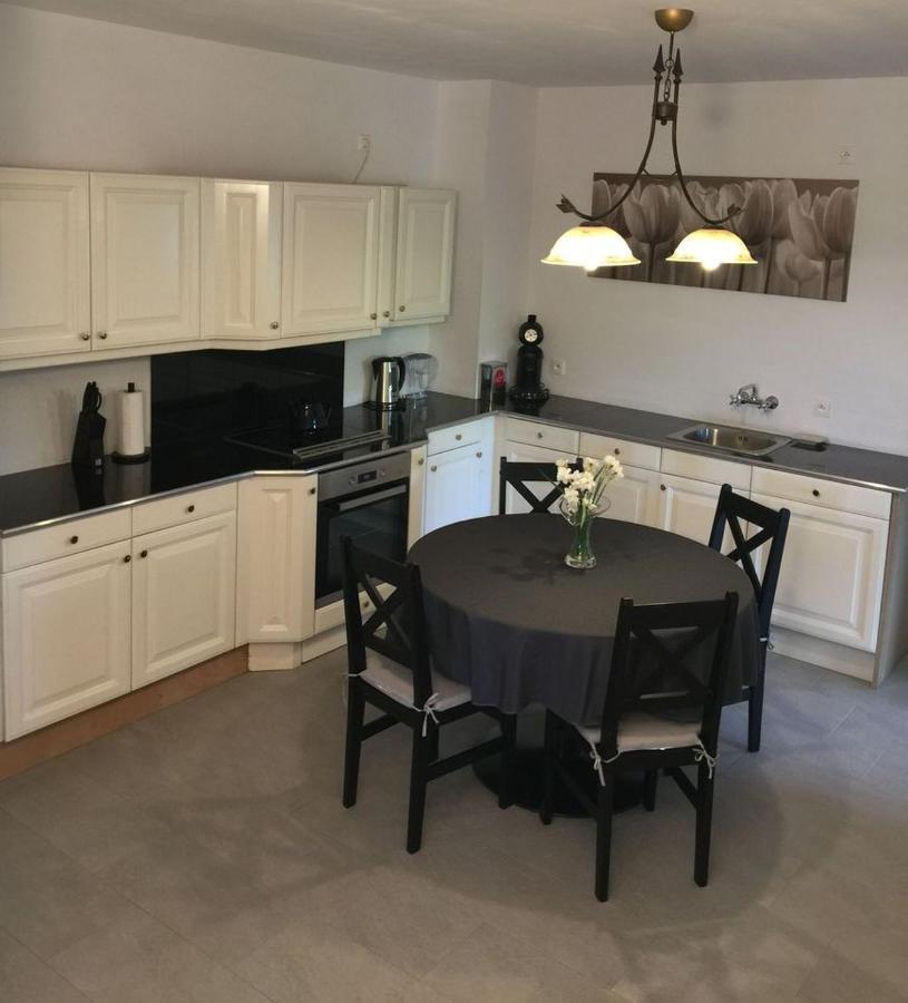 Damhills Apartments Bronowko Εξωτερικό φωτογραφία